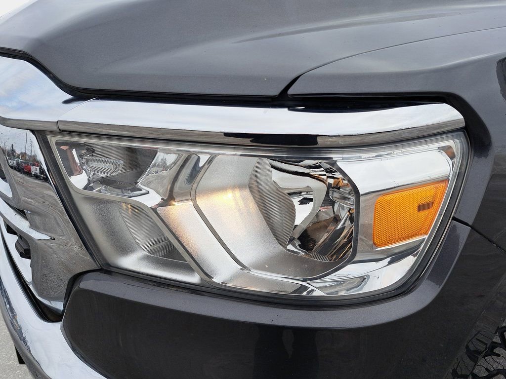 Certified 2022 RAM 1500 Big Horn image 28