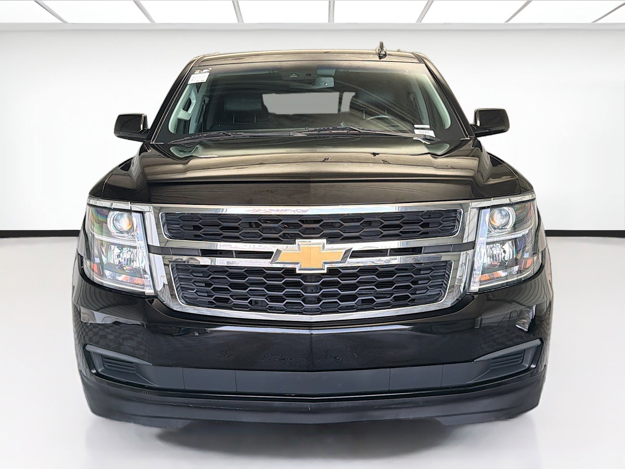 Used 2019 Chevrolet Tahoe LT image 2