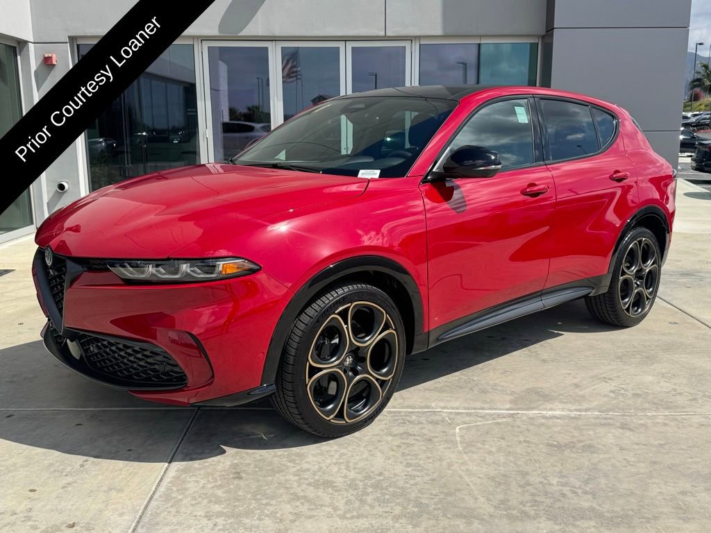 Used 2025 Alfa Romeo Tonale image 4