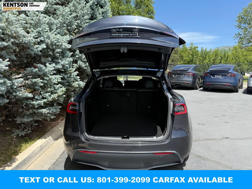 Used 2024 Tesla Model Y Long Range AWD/4WD image 27