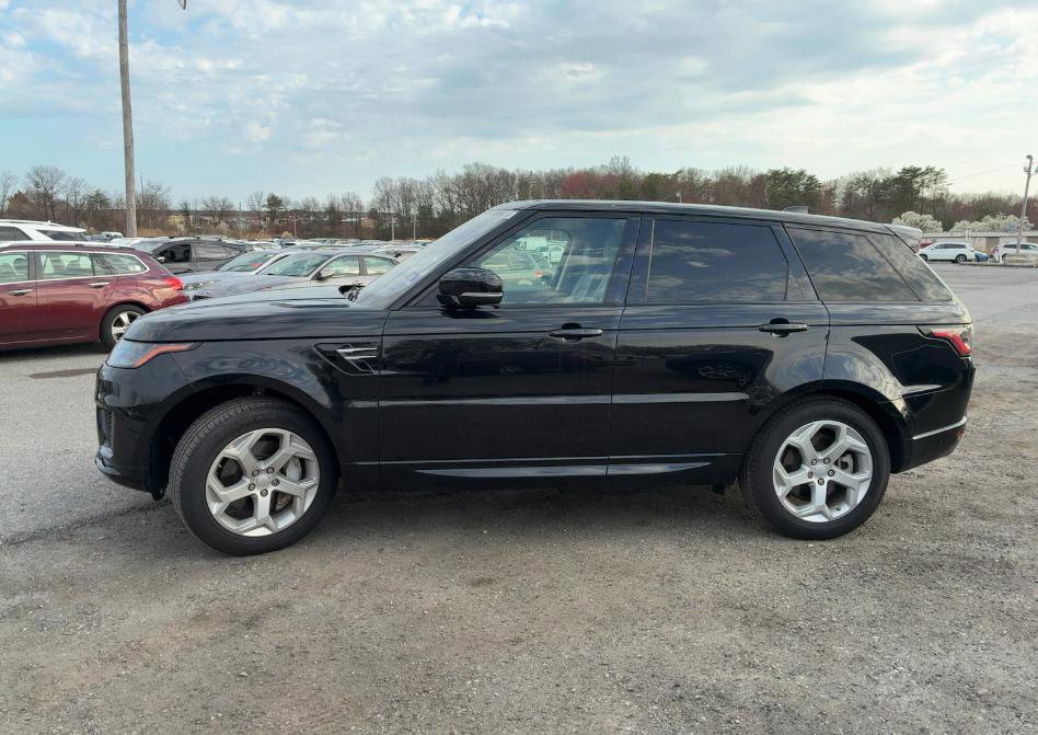 Used 2020 Land Rover Range Rover Sport HSE image 2