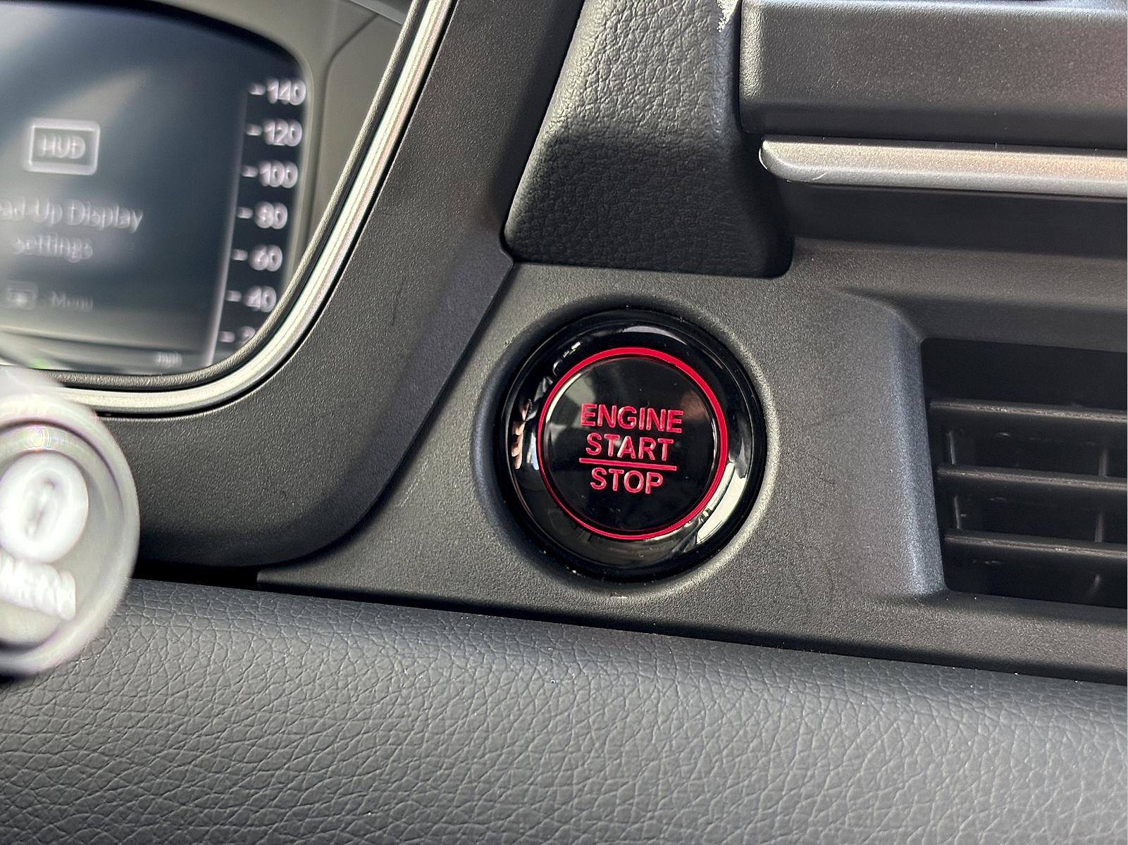 Certified 2025 Honda Pilot Elite image 22