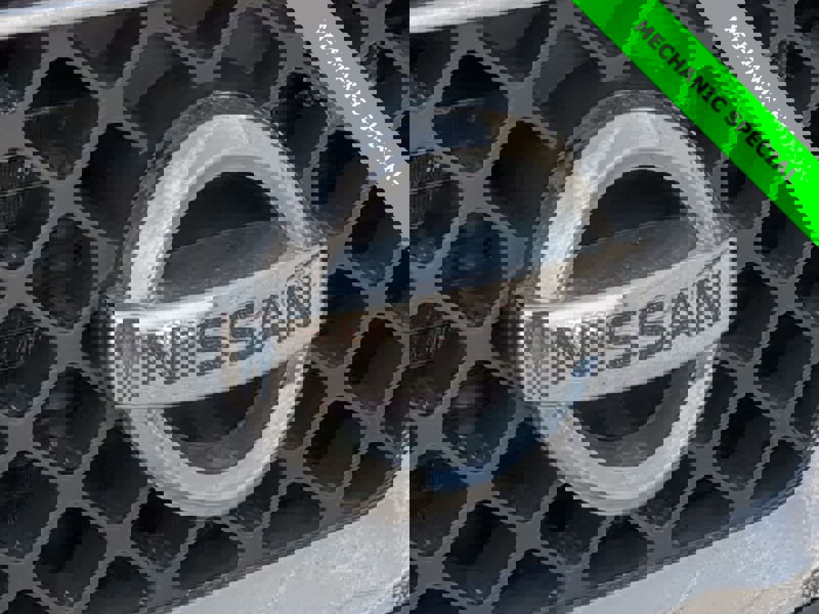 Used 2007 Nissan Pathfinder SE w/ SE Premium Pkg image 19