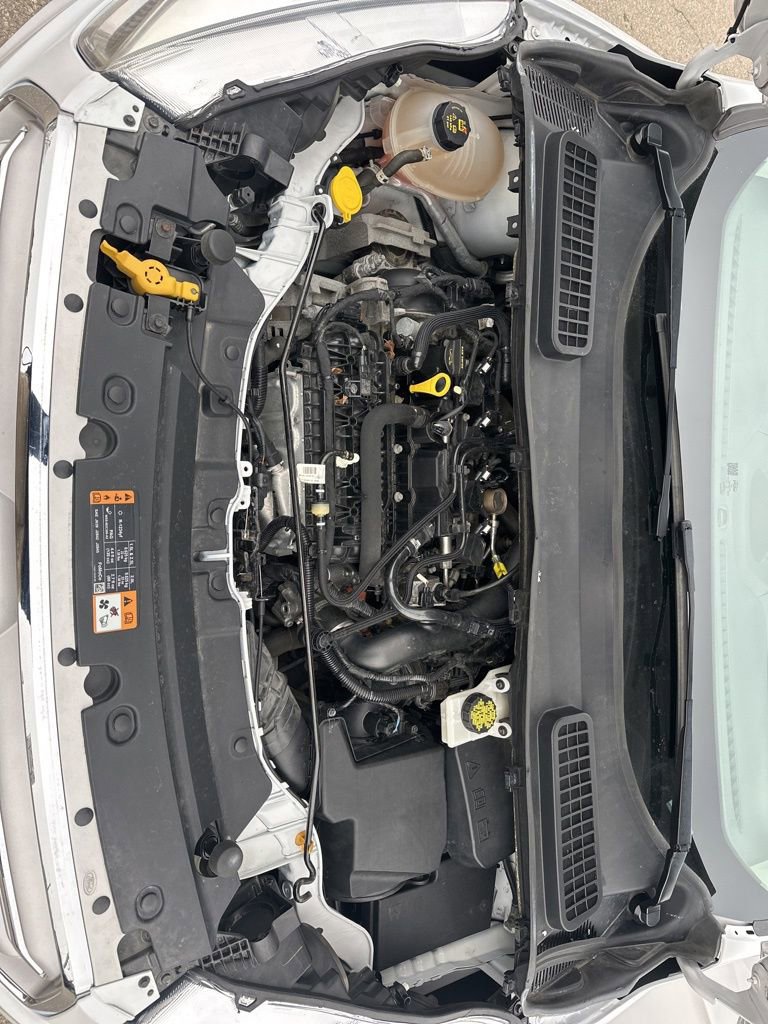 Used 2019 Ford Escape SE image 24