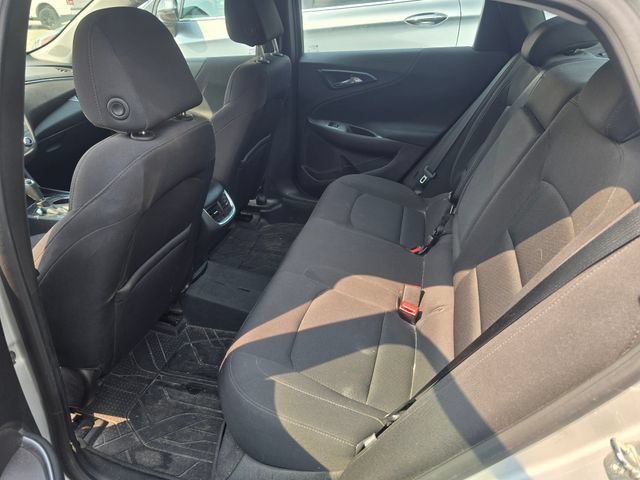 Used 2019 Chevrolet Malibu LT FWD image 10