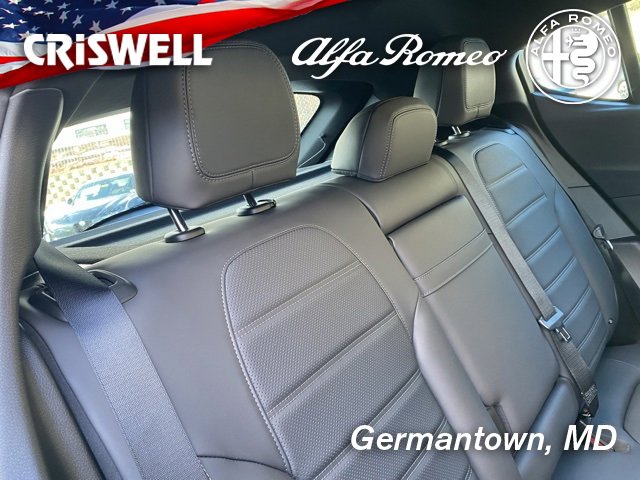 New 2025 Alfa Romeo Tonale w/ Premium Package image 41