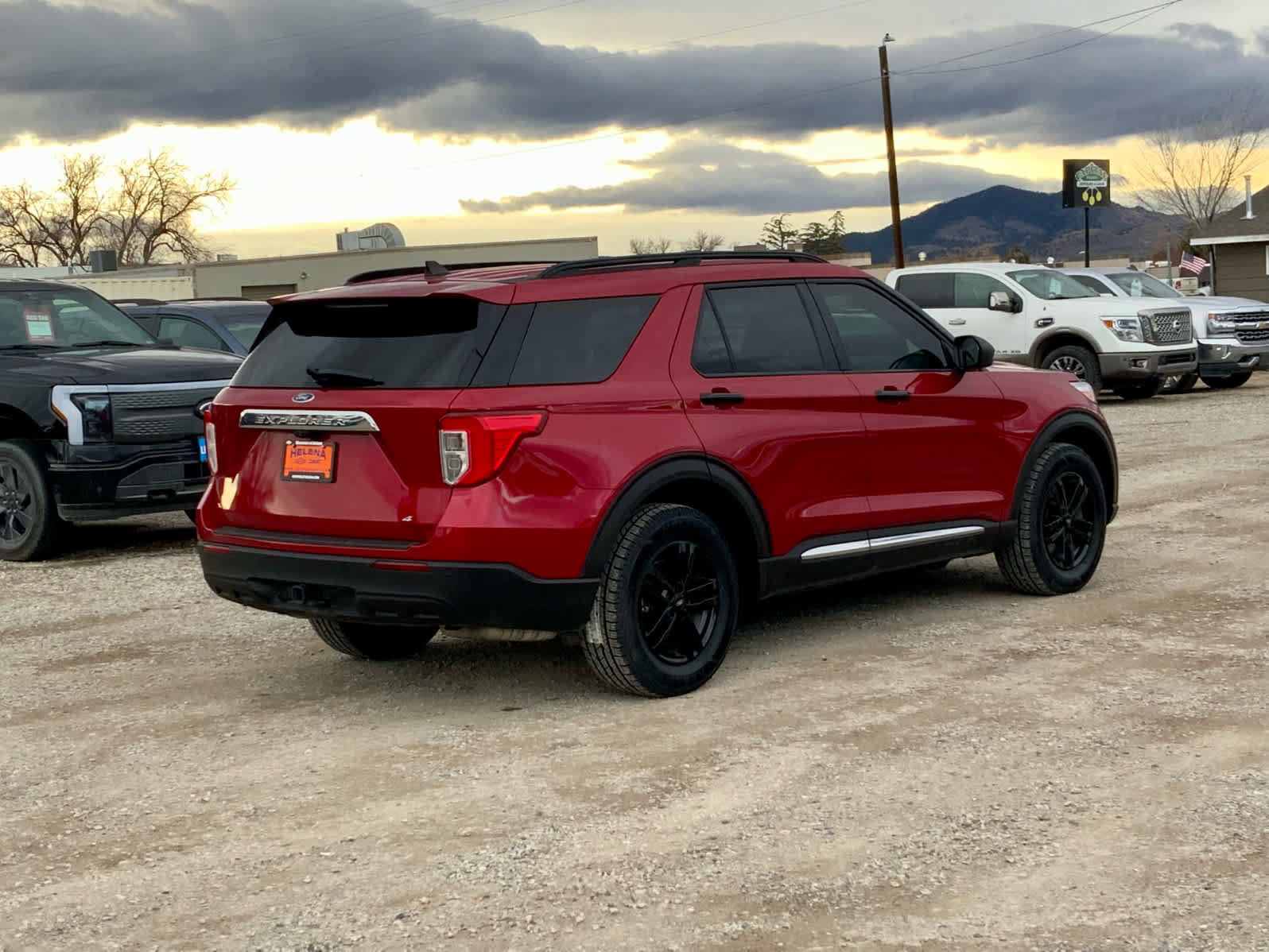 Used 2021 Ford Explorer XLT w/ Class III Trailer Tow Package image 5