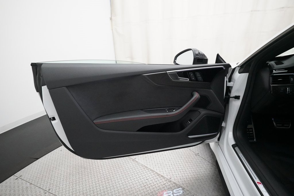 Used 2023 Audi RS 5 w/ Black Optic Carbon Package image 16