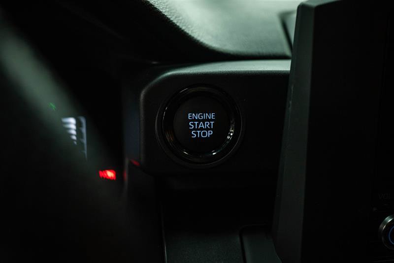 Used 2025 Toyota Tacoma SR5 RWD image 16