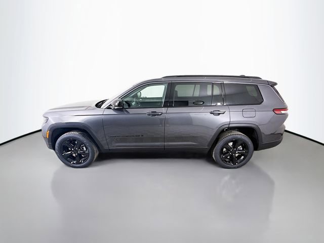 New 2026 Jeep Grand Cherokee L Limited w/ Limited Altitude Package image 4