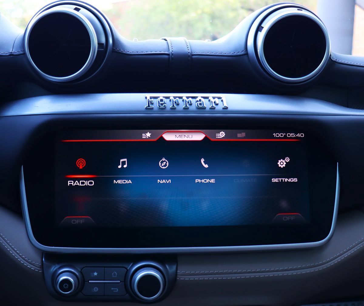 Used 2020 Ferrari Portofino RWD image 51