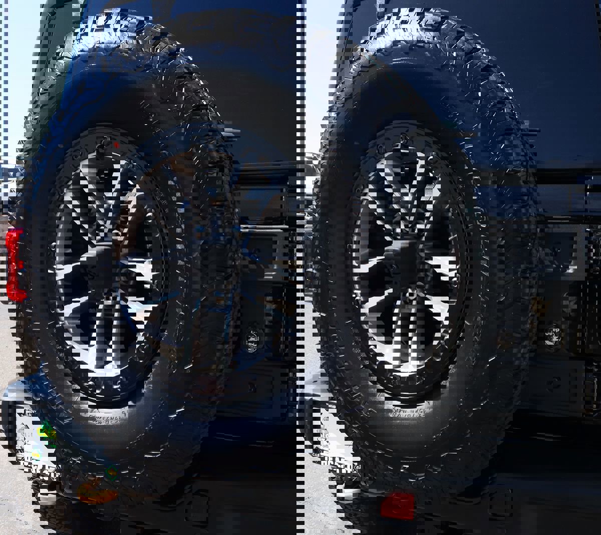 Used 2024 Jeep Wrangler Unlimited Rubicon 392 image 30