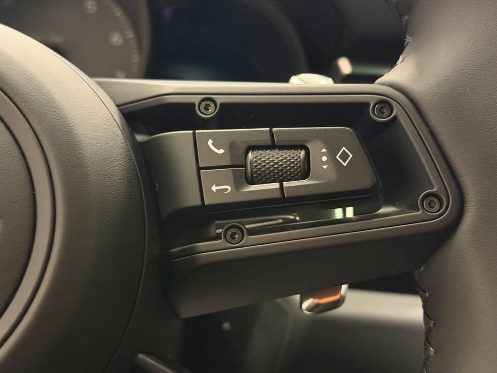 New 2026 Porsche Macan S image 26