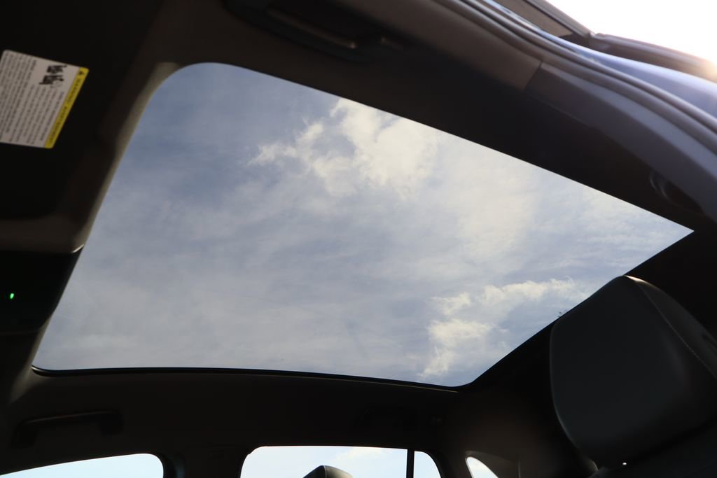 Used 2024 Volkswagen ID.4 S image 21