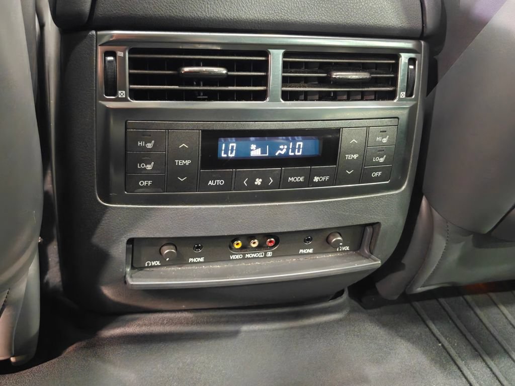 Used 2008 Lexus LX 570 4WD image 30