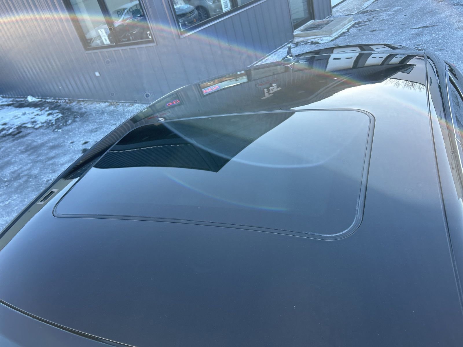 Used 2017 Chrysler 200 Limited Platinum w/ Comfort & Convenience Group image 11