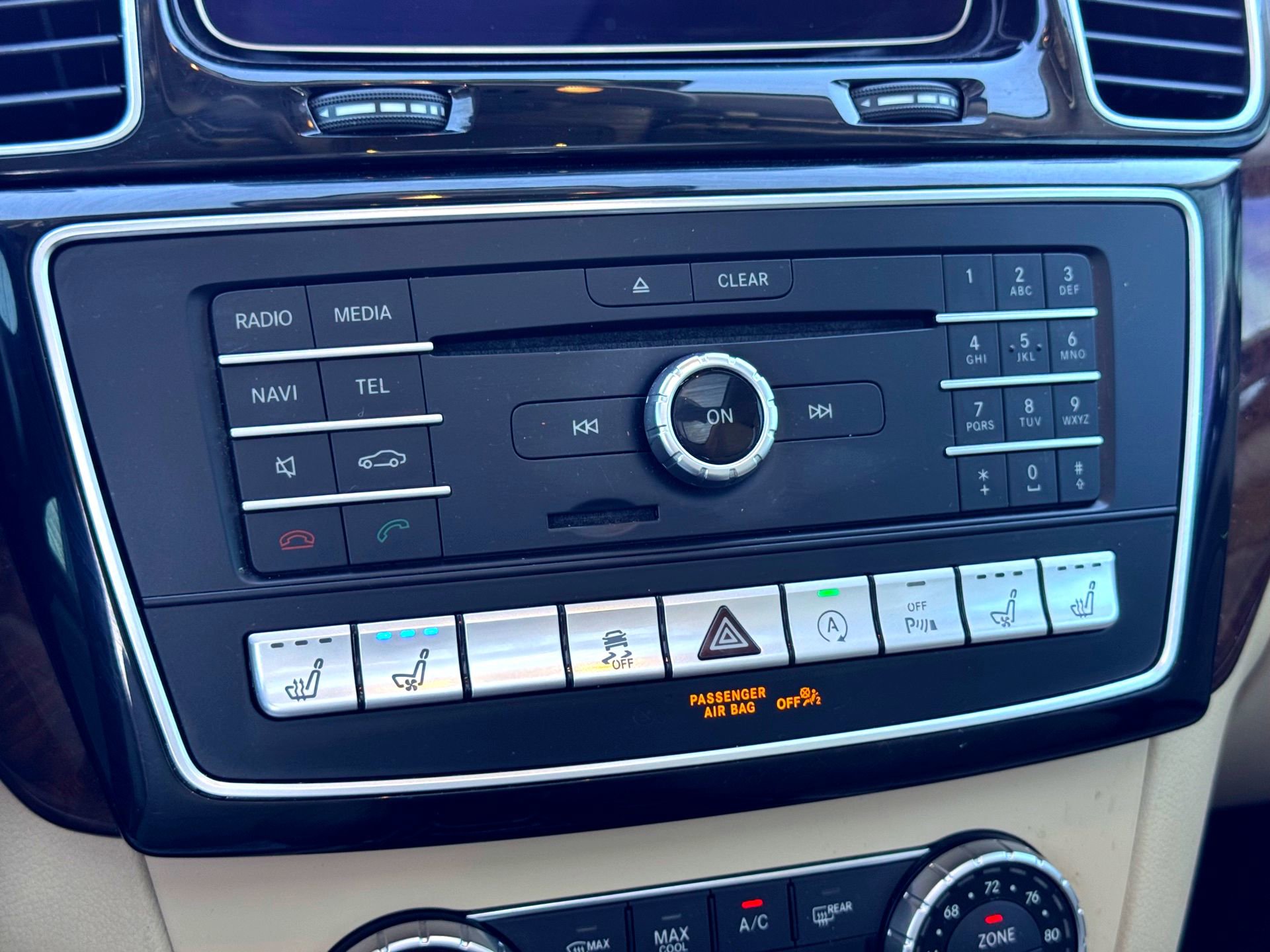 Used 2019 Mercedes-Benz GLS 550 4MATIC image 32