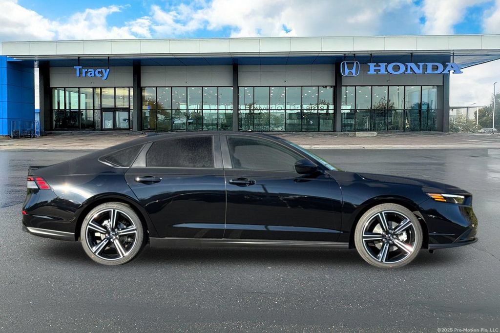 Used 2026 Honda Accord Sport image 4