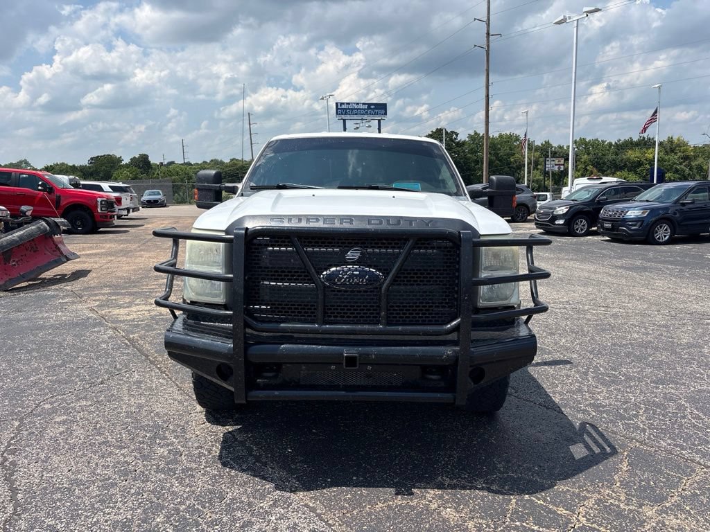Used 2011 Ford F250 XL w/ PWR Equipment Group AWD/4WD image 2