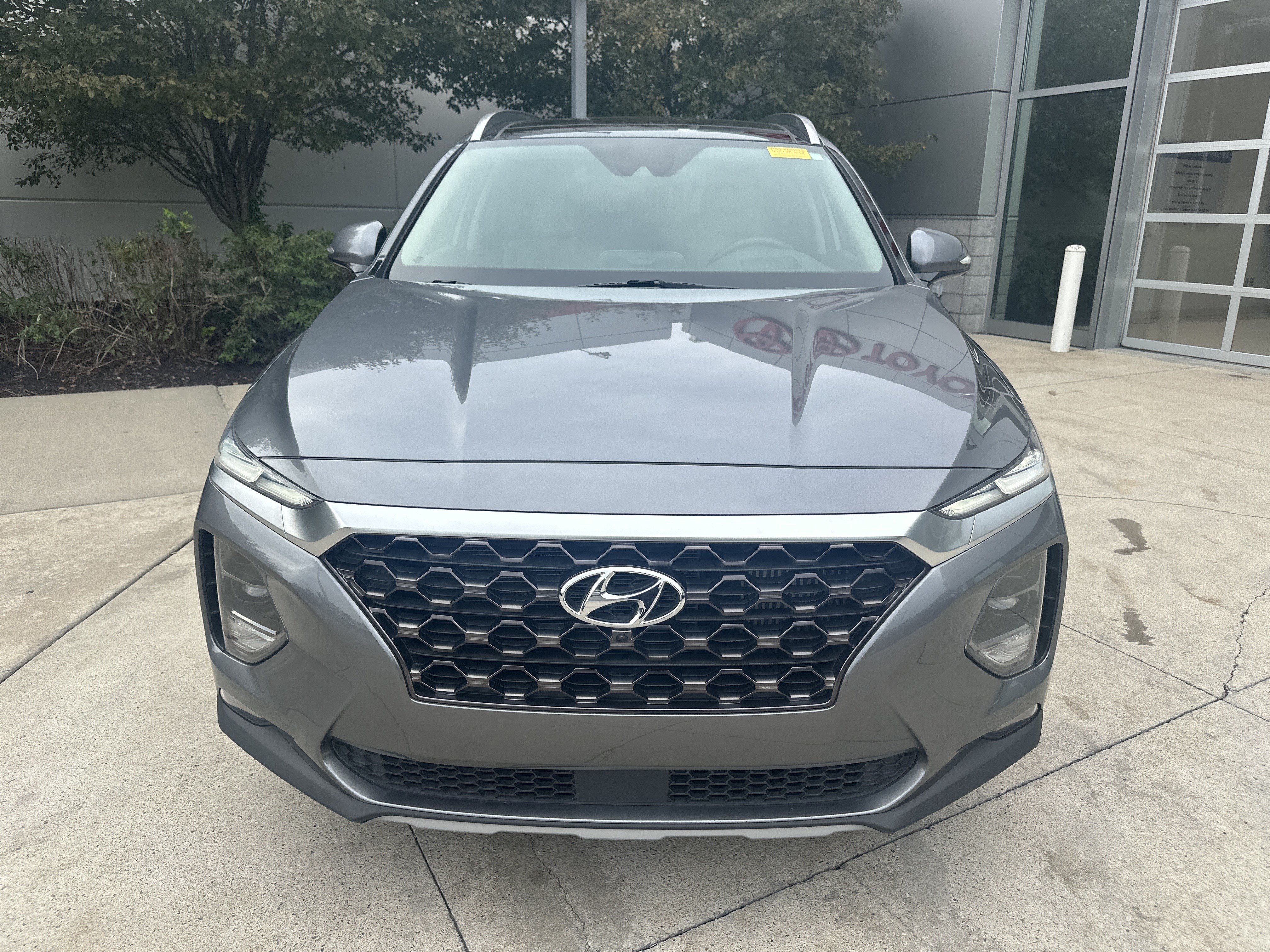 Used 2019 Hyundai Santa Fe AWD image 5