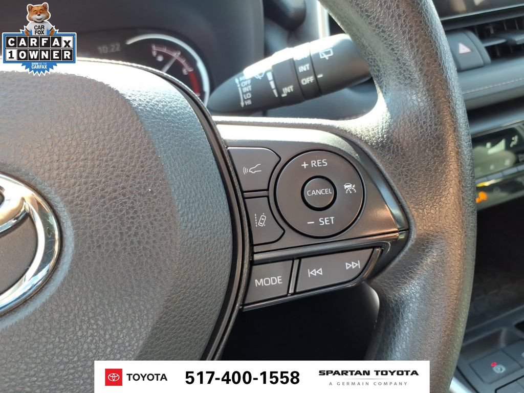 Used 2024 Toyota RAV4 XLE FWD image 19