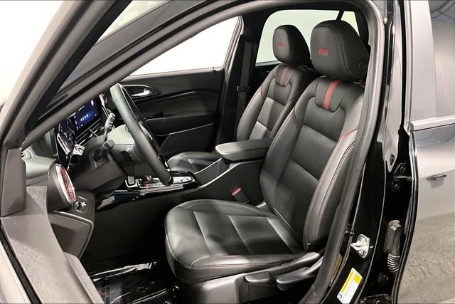 Used 2025 Chevrolet Trax RS image 22