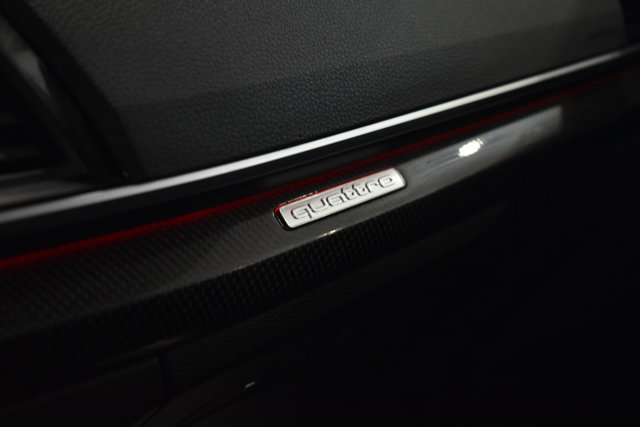 Used 2025 Audi SQ5 Premium Plus w/ Premium Plus Package image 27