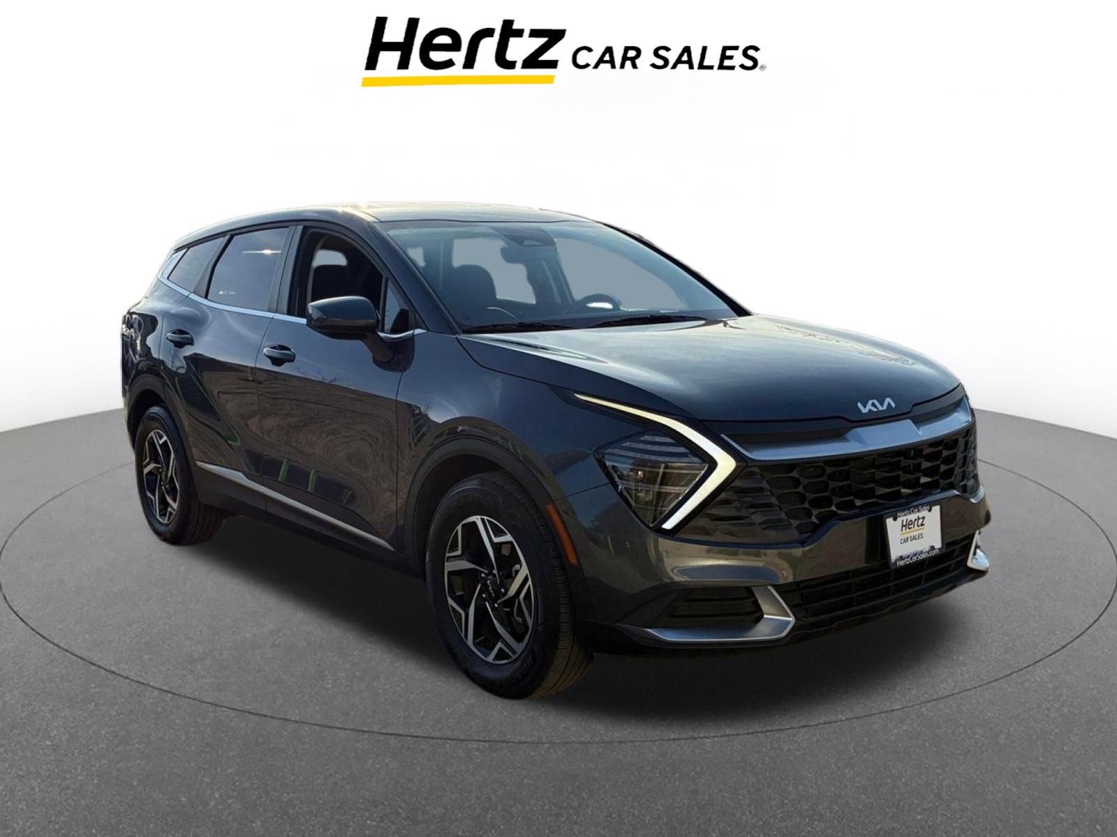 Used 2025 Kia Sportage LX image 1