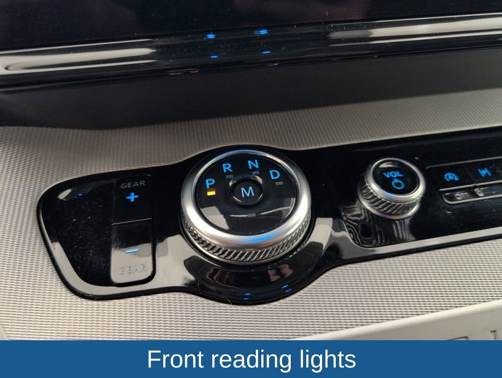 Used 2025 Ford Expedition Active image 36