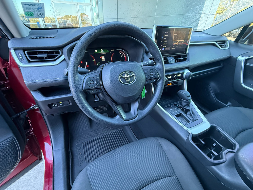 Used 2023 Toyota RAV4 LE image 11