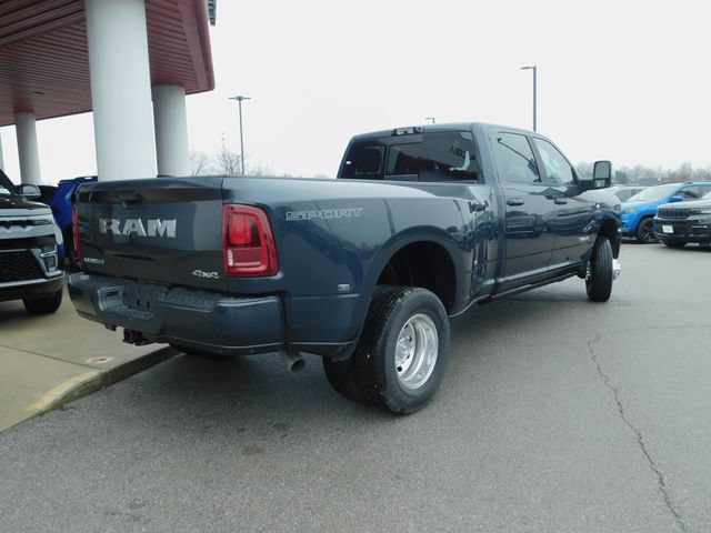 New 2026 RAM 3500 Laramie AWD/4WD image 36