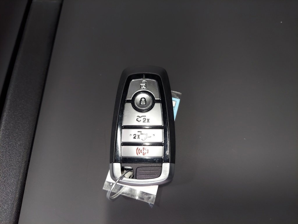 New 2025 Ford F150 Lightning Lariat image 7