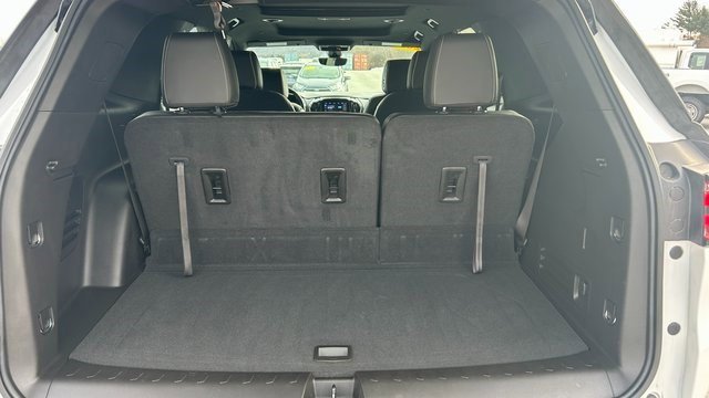 Certified 2023 Chevrolet Traverse Premier w/ Redline Edition image 12