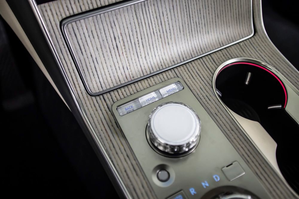 Used 2025 Genesis GV80 2.5T Prestige image 34