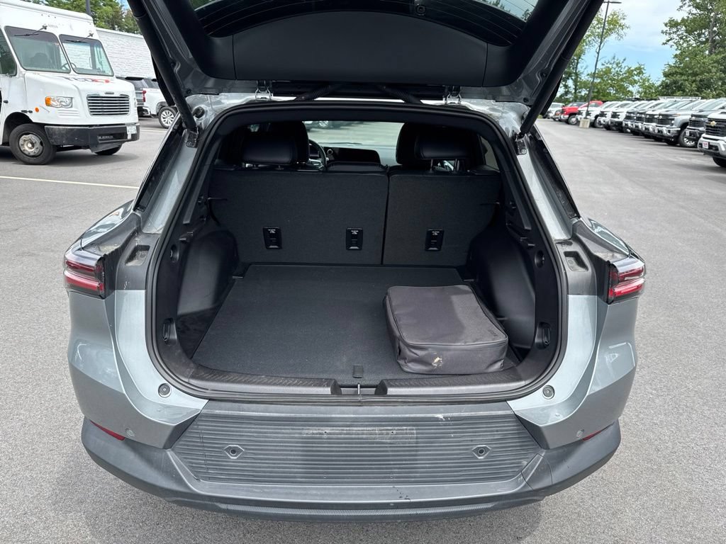 Used 2026 Chevrolet Equinox EV LT AWD/4WD image 6