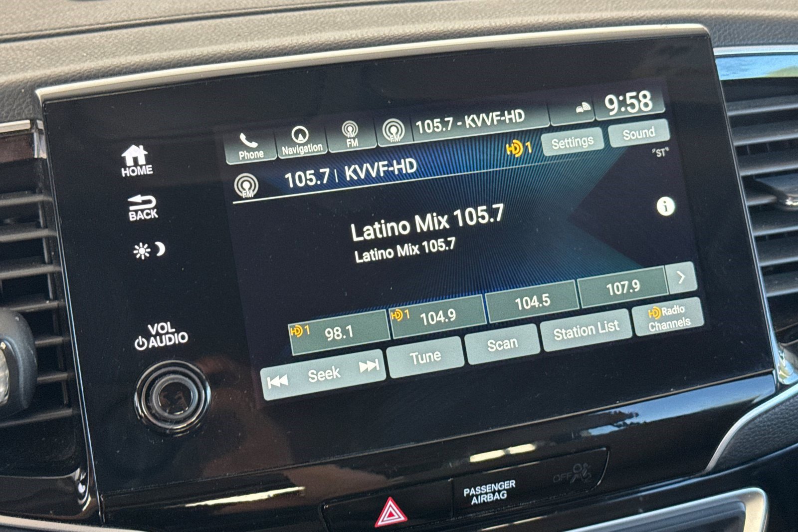 Used 2021 Honda Pilot Elite image 25