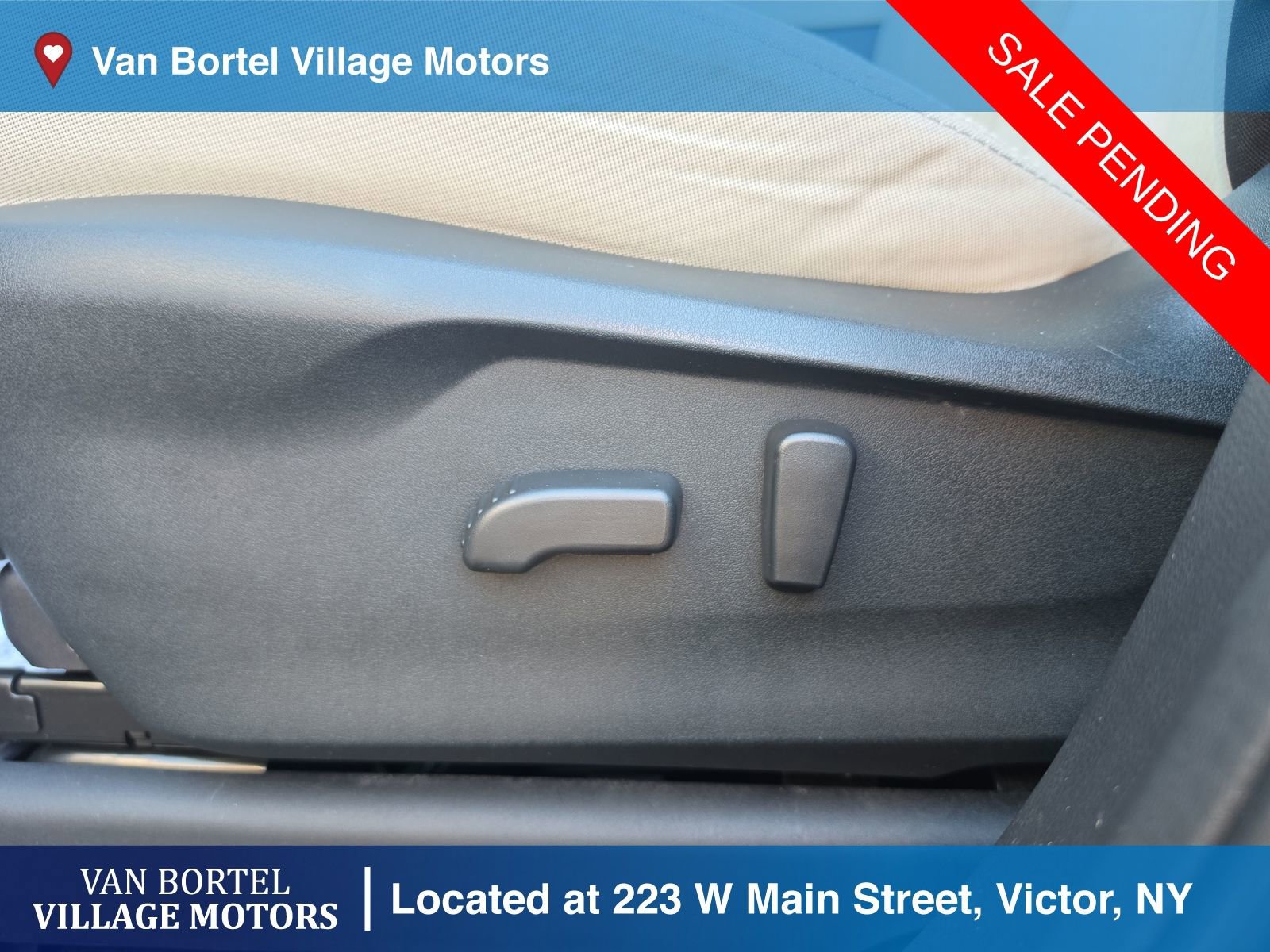 Used 2020 Subaru Ascent Premium w/ Convenience Package image 12