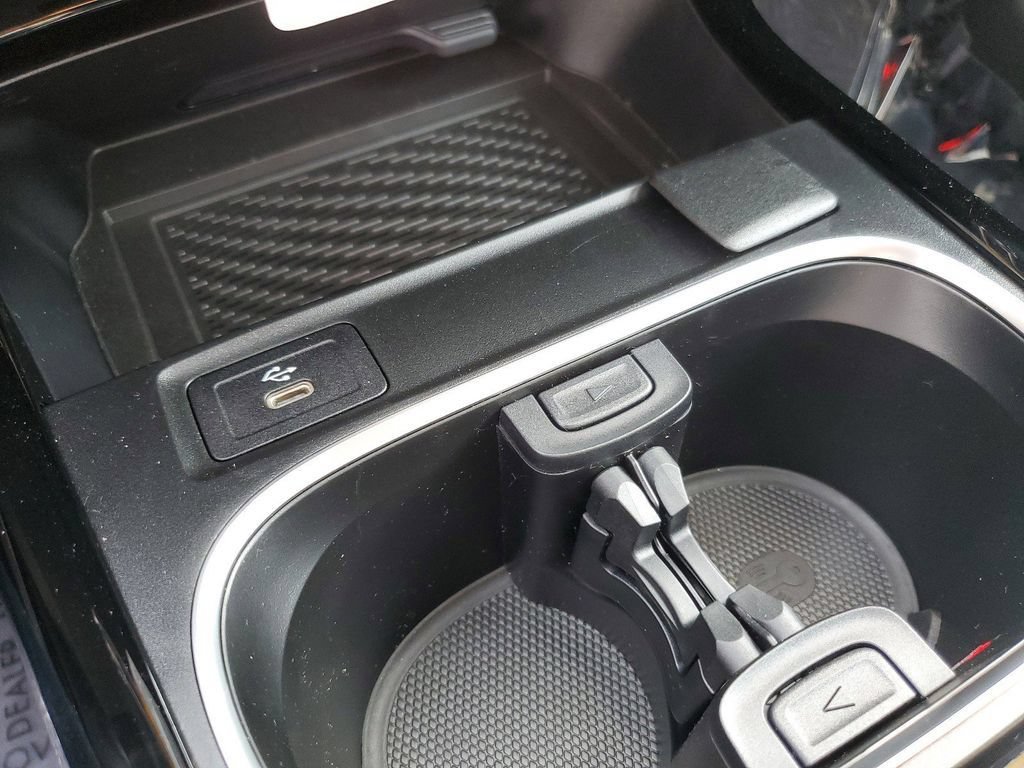 New 2025 Mercedes-Benz CLA 250 4MATIC image 35