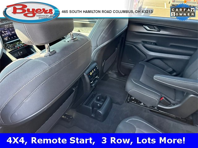 Used 2024 Jeep Grand Cherokee L Laredo w/ Luxury Tech Group I image 30