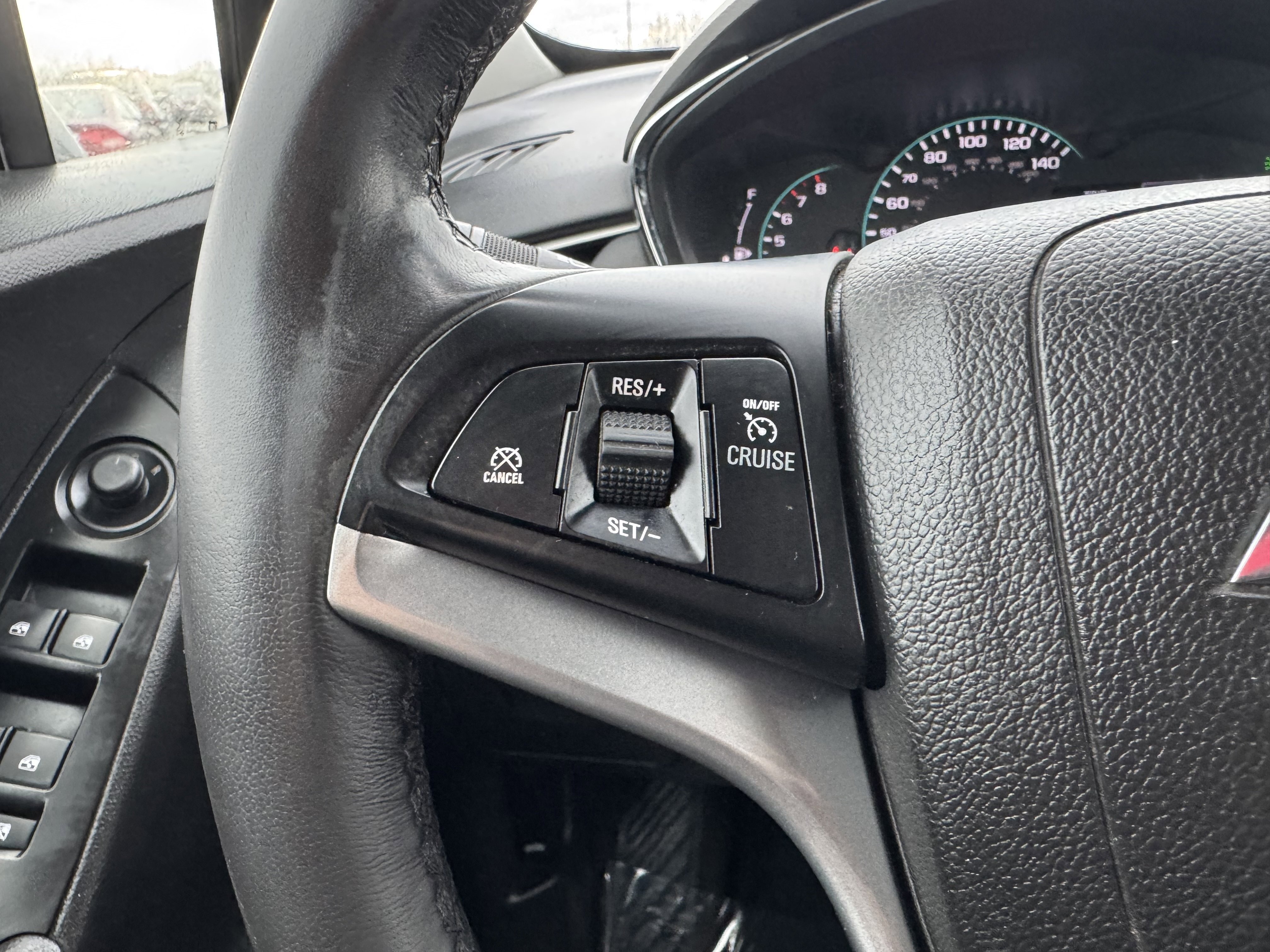 Used 2019 Chevrolet Trax LT w/ LT Convenience Package image 34