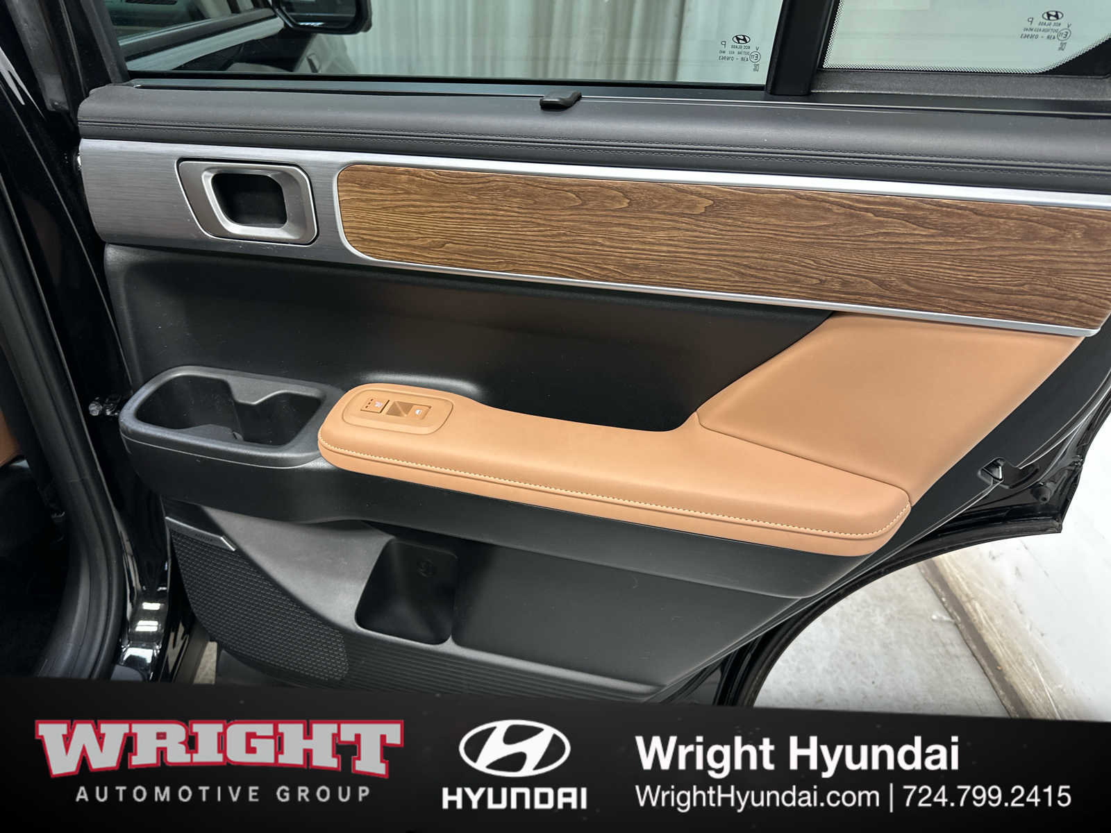 Used 2024 Hyundai Santa Fe Limited image 15