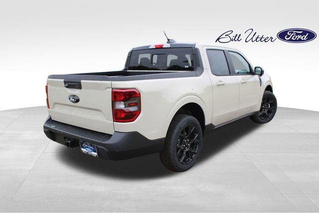 New 2025 Ford Maverick Lariat w/ Black Appearance Package image 3