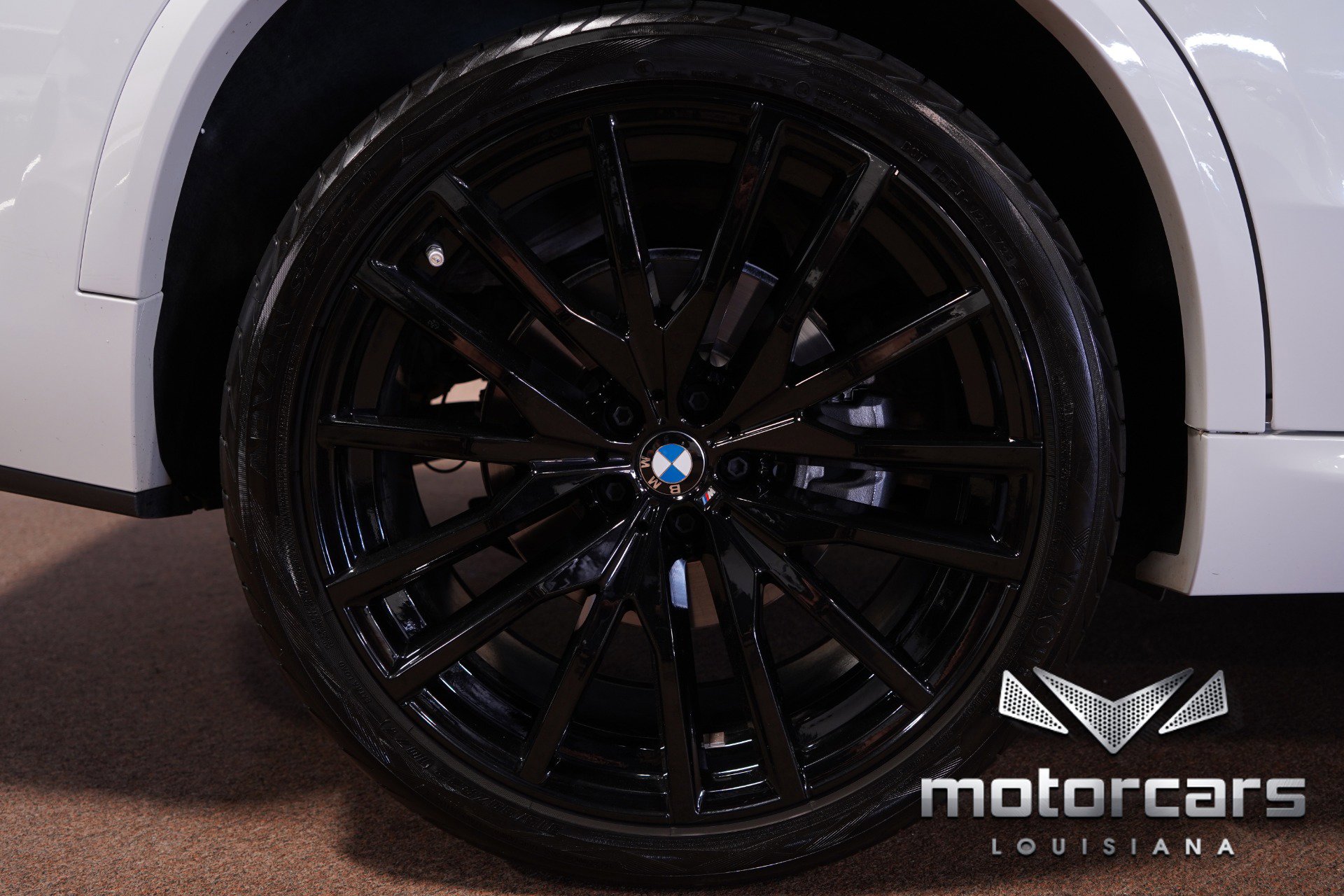 Used 2023 BMW X5 xDrive40i w/ M Sport Package image 22