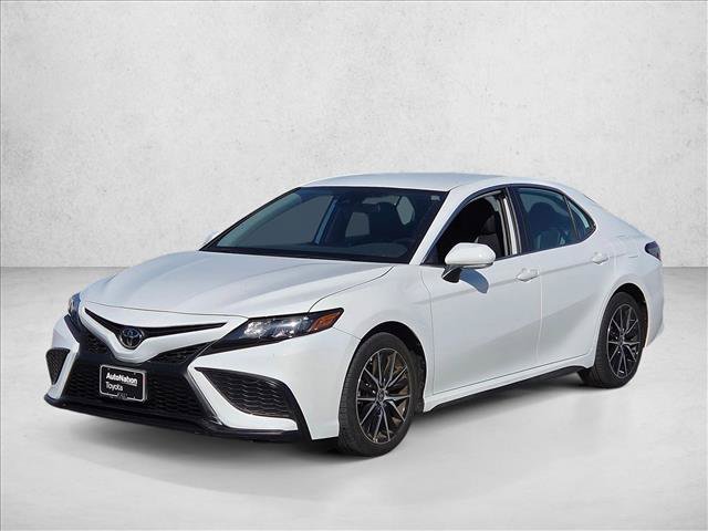 Used 2024 Toyota Camry SE w/ Blackout Package (TMS) FWD image 2