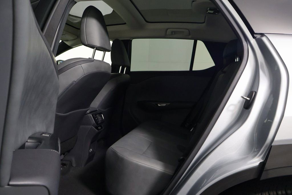 Used 2023 Lexus RZ 450e Premium image 11