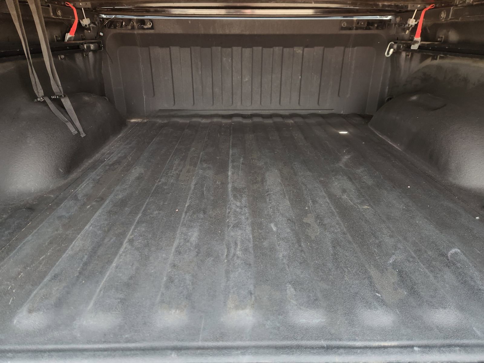 Used 2020 RAM 1500 Laramie w/ Sport Appearance Package AWD/4WD image 35