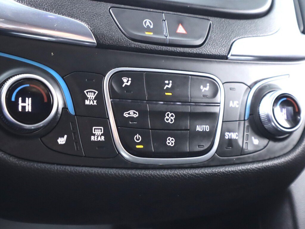 Used 2024 Chevrolet Equinox LT AWD/4WD image 22