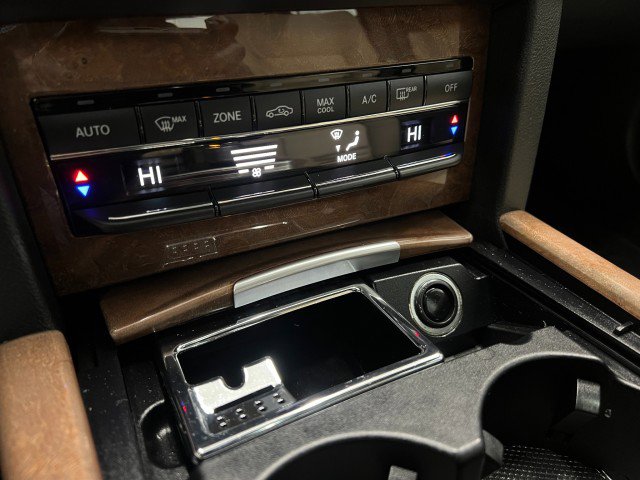 Used 2012 Mercedes-Benz E 350 4MATIC Sedan image 23