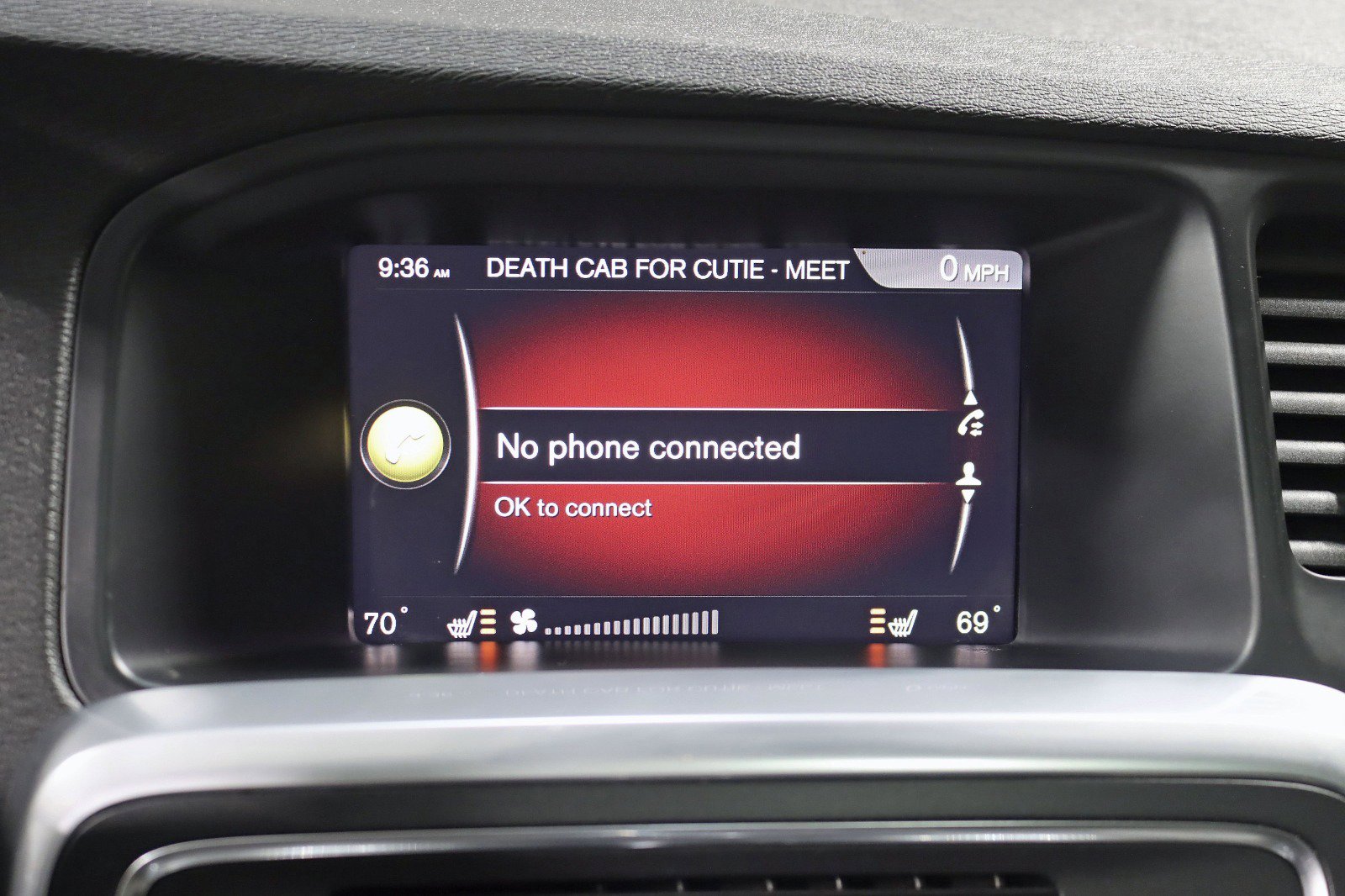 Used 2018 Volvo V60 T5 Cross Country w/ Convenience Package image 21