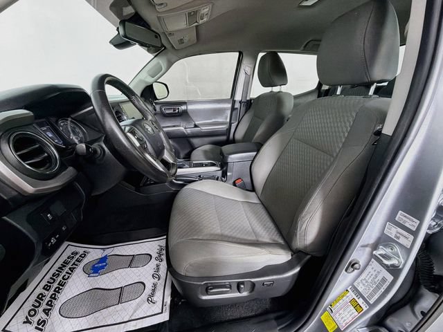 Used 2023 Toyota Tacoma SR5 AWD/4WD image 19